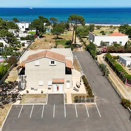 Appartement Résidence La Dolce - Les Pieds Dans L'eau Borgo (Corsica)